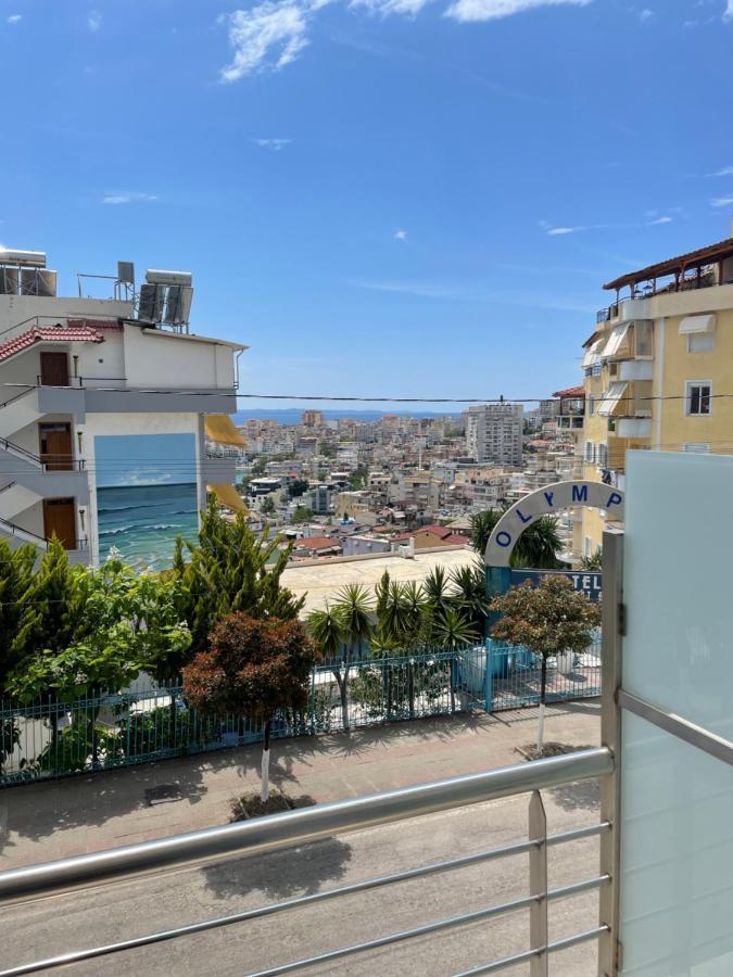 Xhulio Apartments Sarandë Buitenkant foto